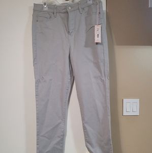 Light gray Eva Mendes leggings